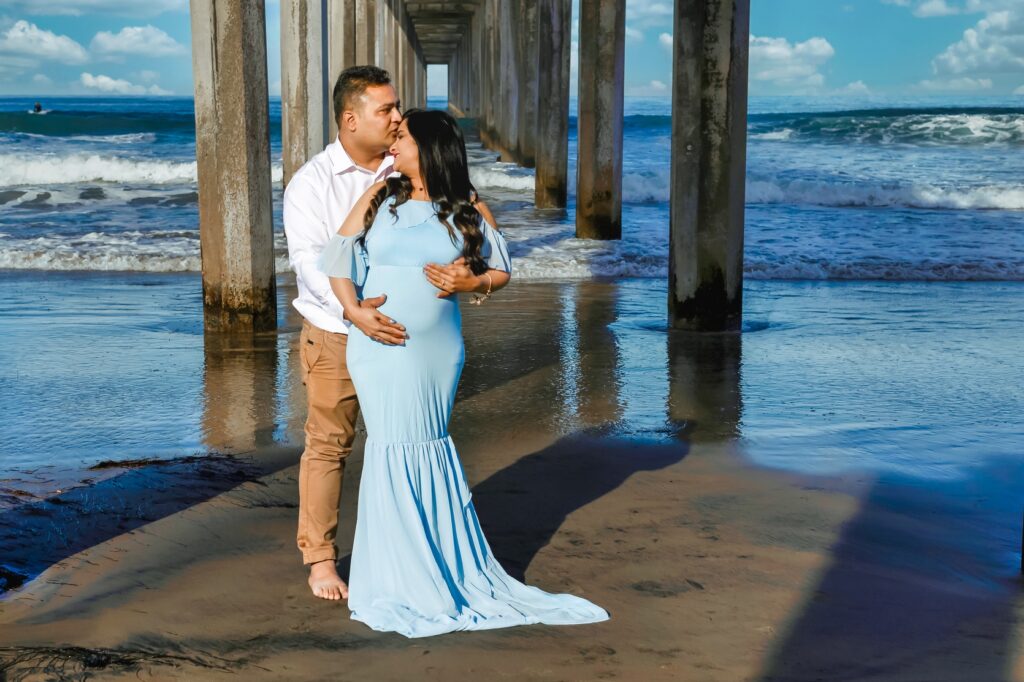 Maternity photographer in San Diego